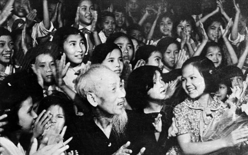 Học ở Bác những điều dung dị