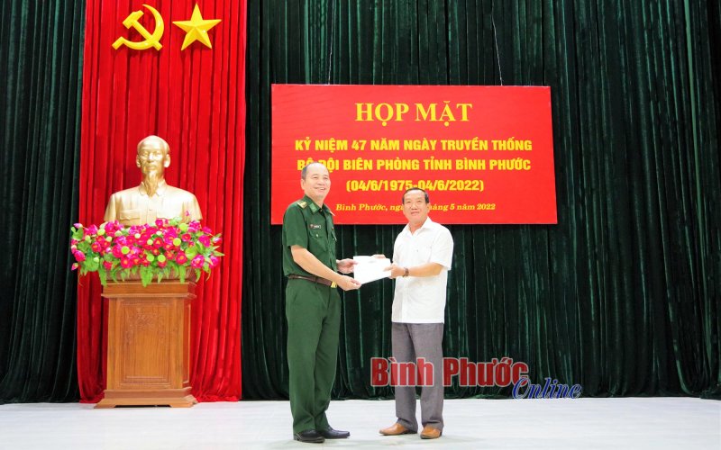 Họp mặt kỷ niệm 47 năm Ngày truyền thống Bộ đội Biên phòng tỉnh Bình Phước