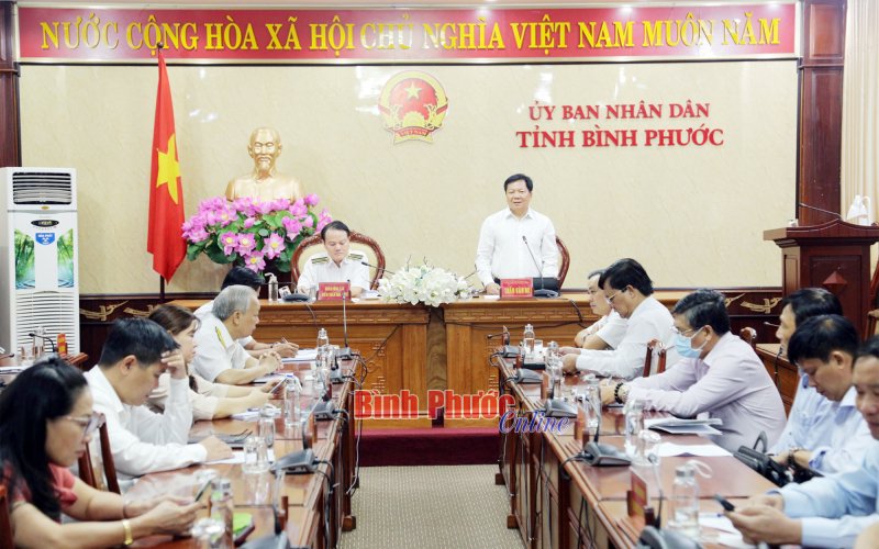 Lãnh đạo UBND tỉnh làm việc với Đoàn khảo sát của Kiểm toán Nhà nước khu vực XIII