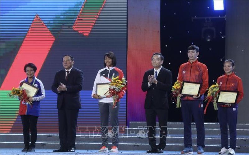 Những kỷ lục và những VĐV nổi bật SEA Games 31