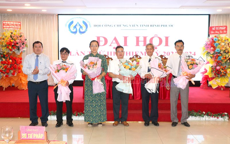 Ông Vũ Thế Quyết tiếp tục được bầu làm Chủ tịch Hội Công chứng viên tỉnh Bình Phước