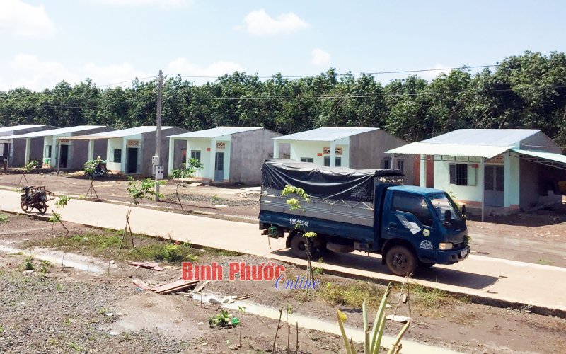 Phên giậu vững chắc - Bài 1