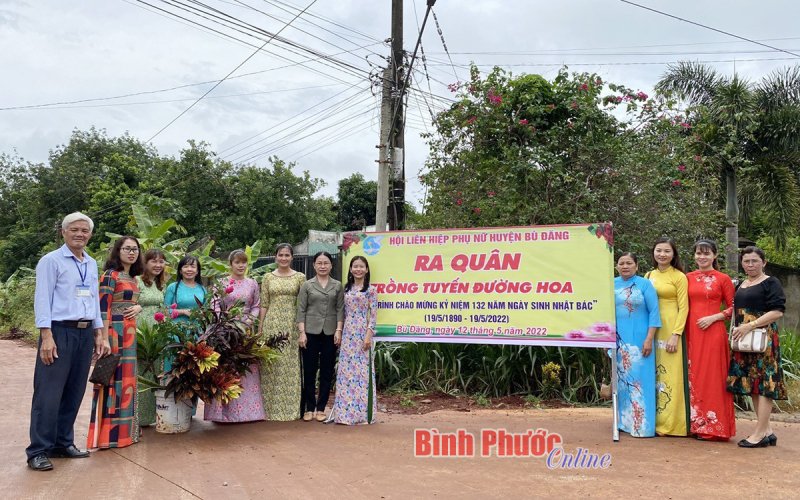 Phụ nữ Bù Đăng: Nhiều hoạt động chào mừng ngày sinh của Bác