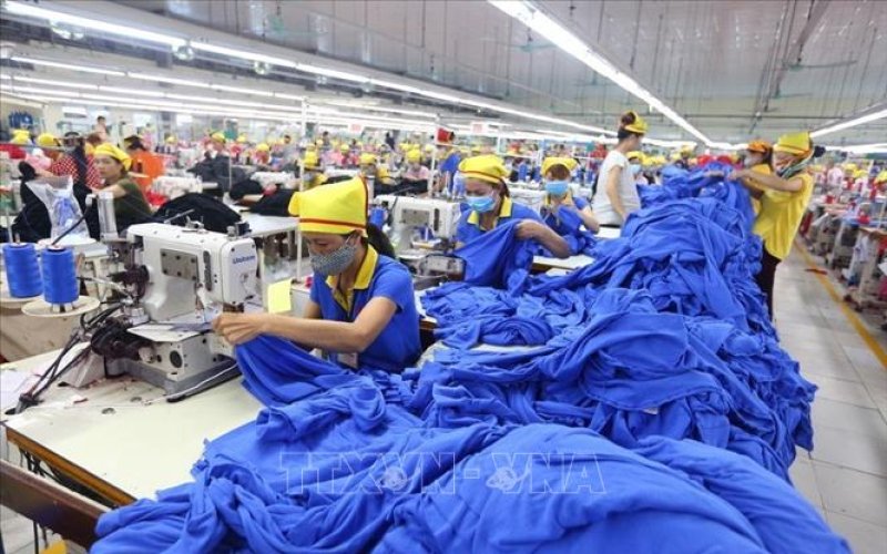 S&P nâng xếp hạng tín nhiệm dài hạn của Việt Nam lên mức BB+