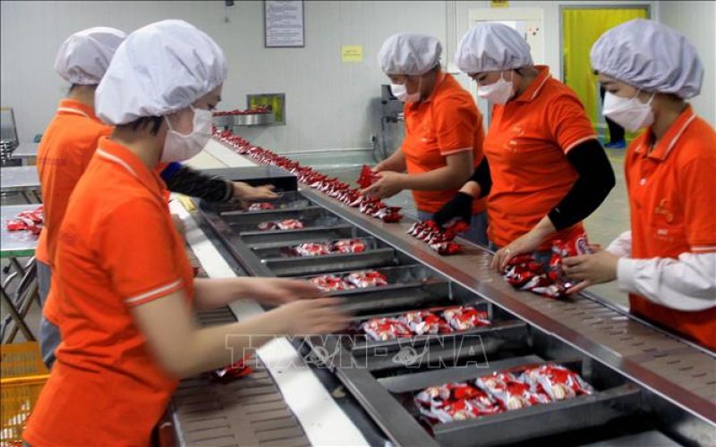 Thủ tướng chỉ đạo tăng cường các biện pháp hỗ trợ người lao động