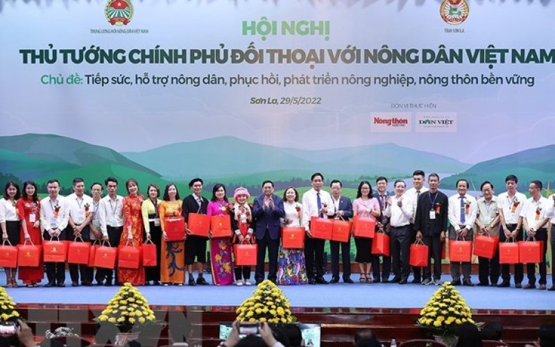 Thủ tướng: Nông dân là chủ thể, trung tâm của quá trình phát triển