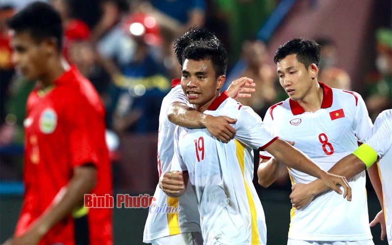 U23 Việt Nam - U23 Timor Leste: Hiệp 1 bế tắc, hiệp 2 bùng nổ của “rồng vàng”