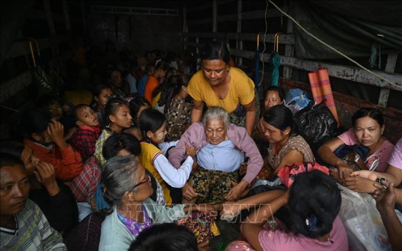 Bão Mocha tiếp tục mạnh lên thành bão cấp 5