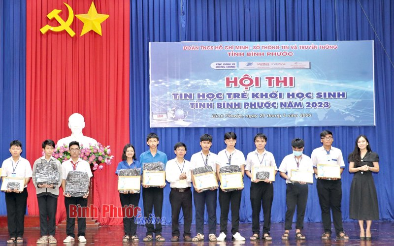 Bình Phước: Hơn 100 thí sinh tham gia hội thi tin học trẻ