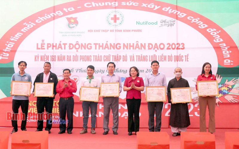 Bình Phước phát động Tháng nhân đạo năm 2023