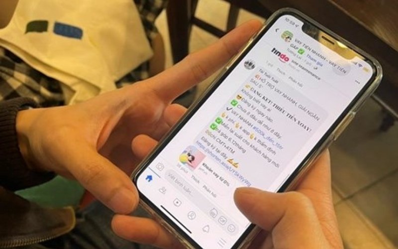 Cảnh giác trước loại hình được quảng cáo vay tiền nhanh chóng, dễ dàng