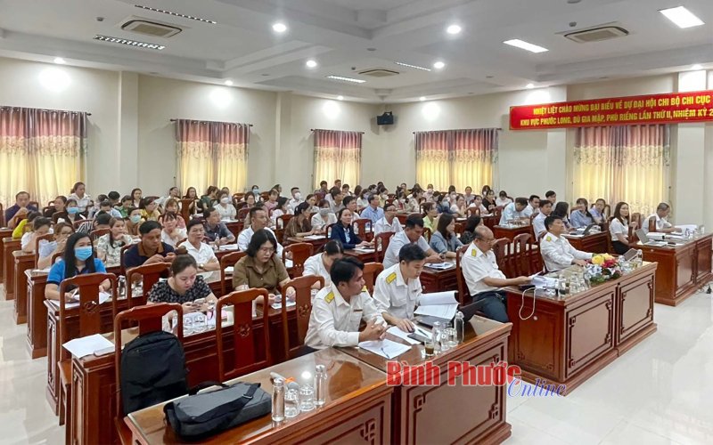 Chi cục Thuế khu vực Phước Long - Bù Gia Mập - Phú Riềng đối thoại với người nộp thuế