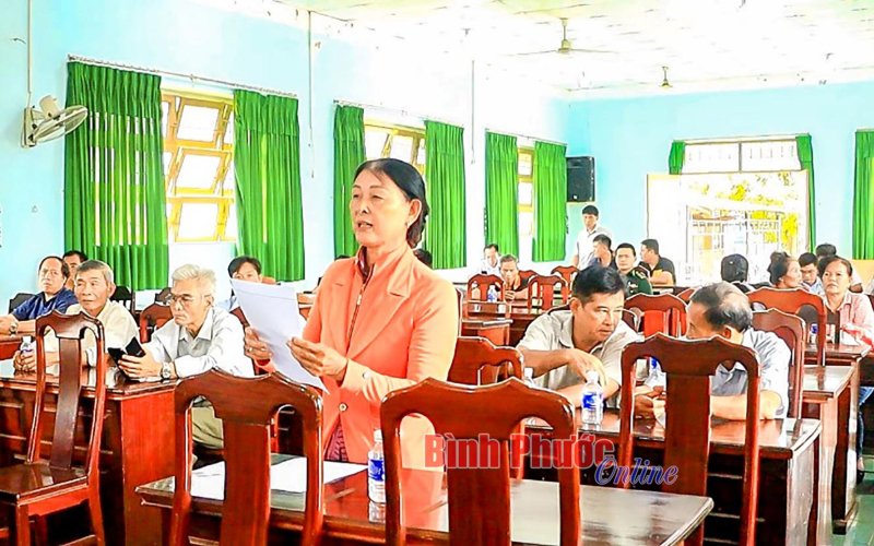 Cử tri Bù Đốp kiến nghị nhiều vấn đề liên quan đất đai, điện sinh hoạt