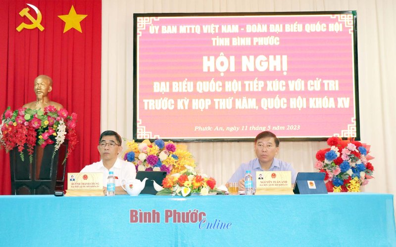 Cử tri Hớn Quản kiến nghị nhiều vấn đề liên quan đời sống dân sinh