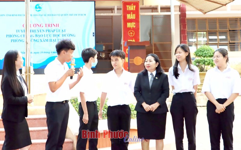 Đẩy lùi bạo lực học đường: Trách nhiệm không của riêng ai!