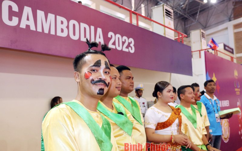 SEA Games 32: Những hoạt náo viên Chhay-dăm Campuchia sôi động 
