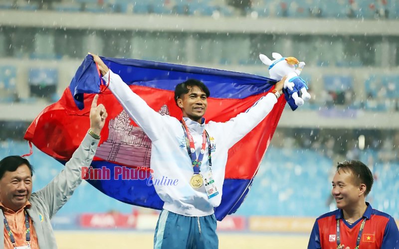 SEA Games 32: Phút dành cho mẹ của nhà vô địch Chhun Bunthorn
