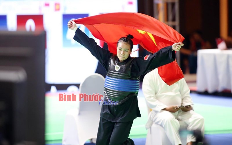 SEA Games 32: Tin vui đầu ngày gọi tên võ sĩ Nguyễn Hoàng Hồng Ân