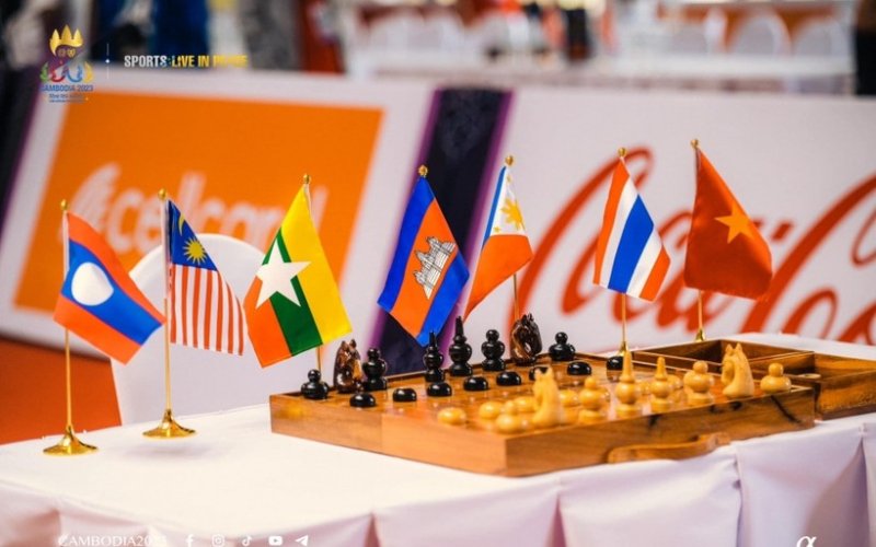 Tuyển Việt Nam 'thắng như chẻ tre' môn cờ ốc