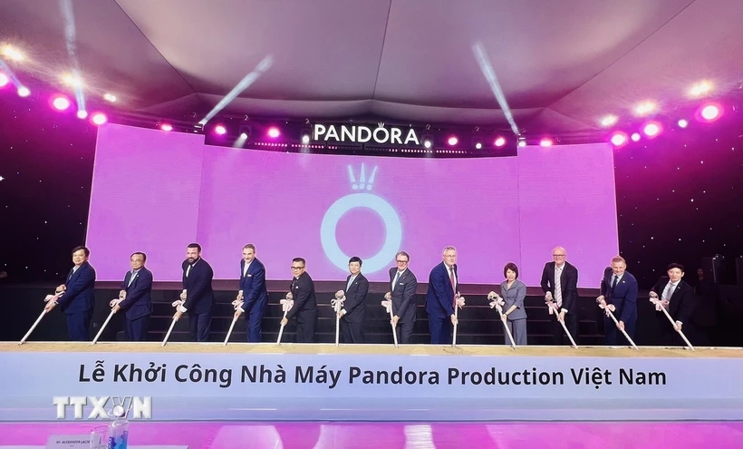 Pandora sử dụng 100% năng lượng tái tạo tại nhà máy xây dựng ở Việt Nam