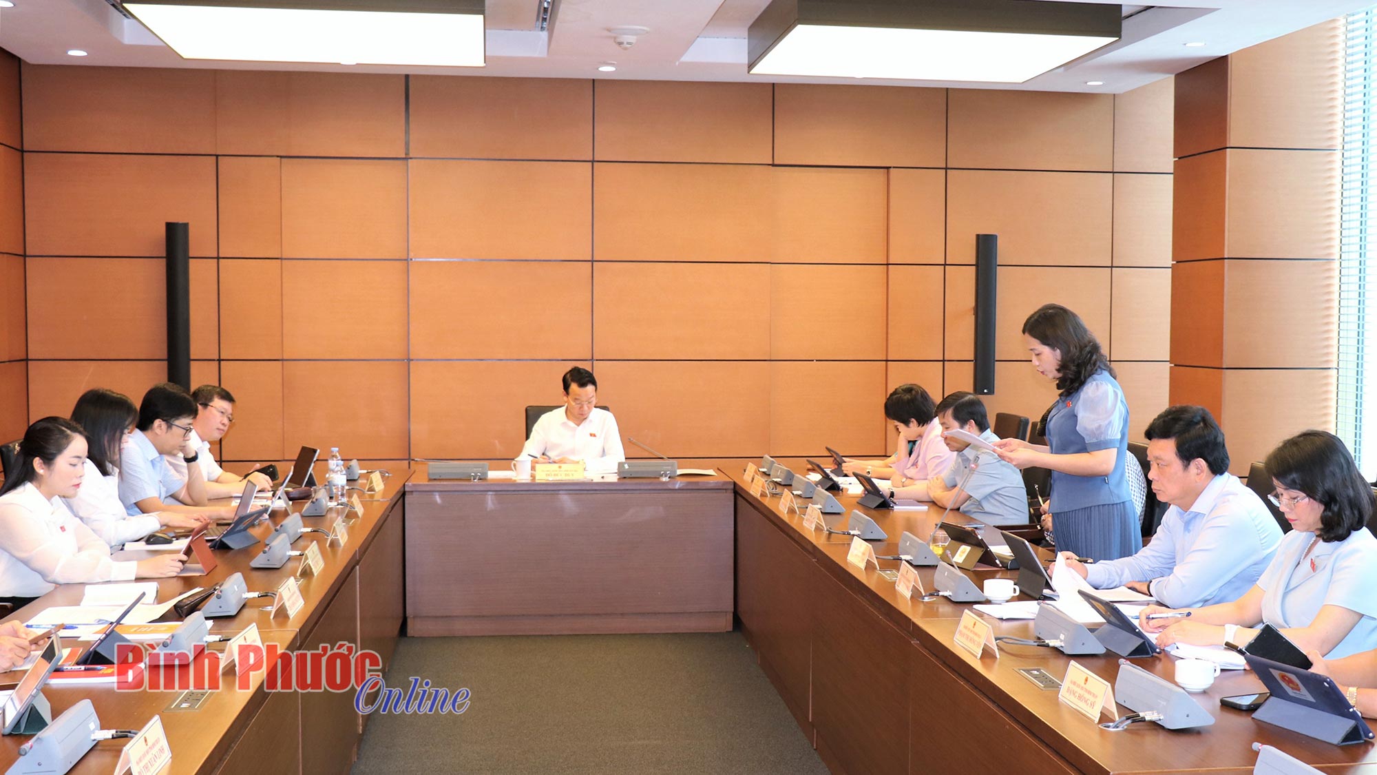 Đoàn ĐBQH tỉnh Bình Phước góp ý đối với Luật Cảnh vệ và việc sử dụng vật liệu nổ