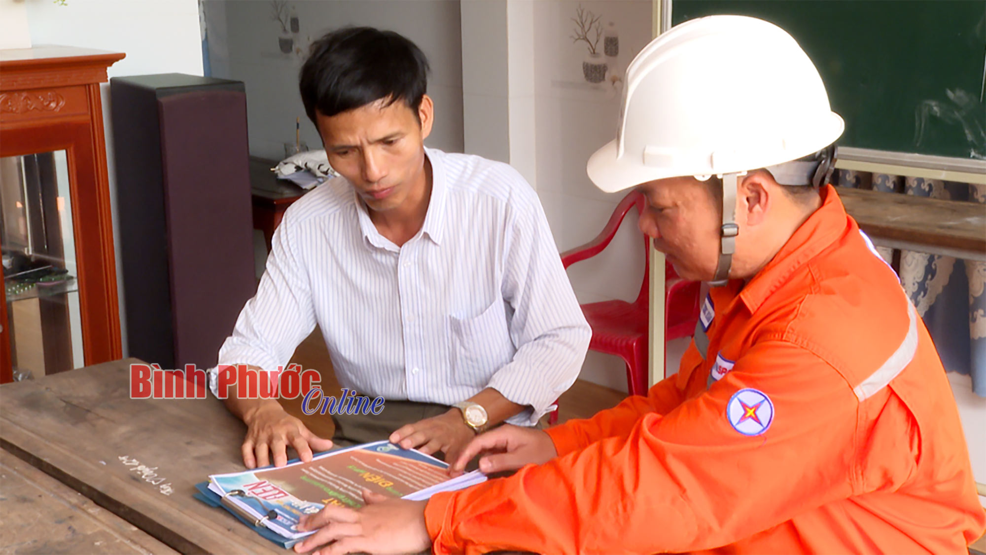 Tiết kiệm điện: Trách nhiệm không của riêng ai