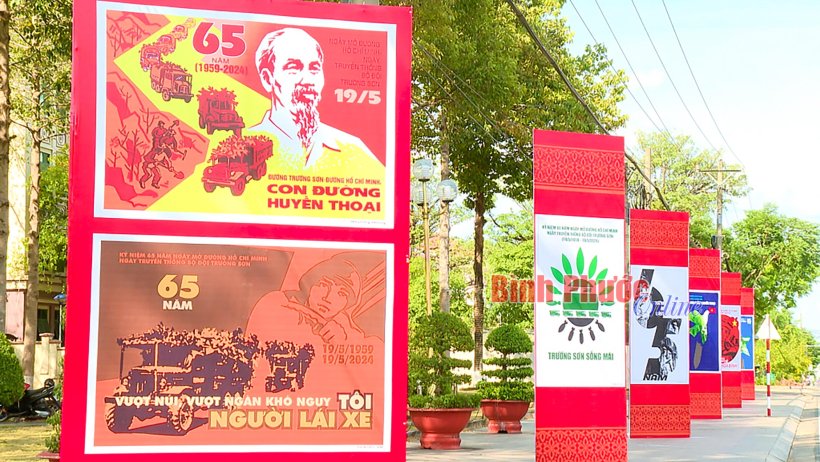 Tuyên truyền kỷ niệm 65 năm Ngày mở đường Hồ Chí Minh - Ngày truyền thống bộ đội Trường Sơn