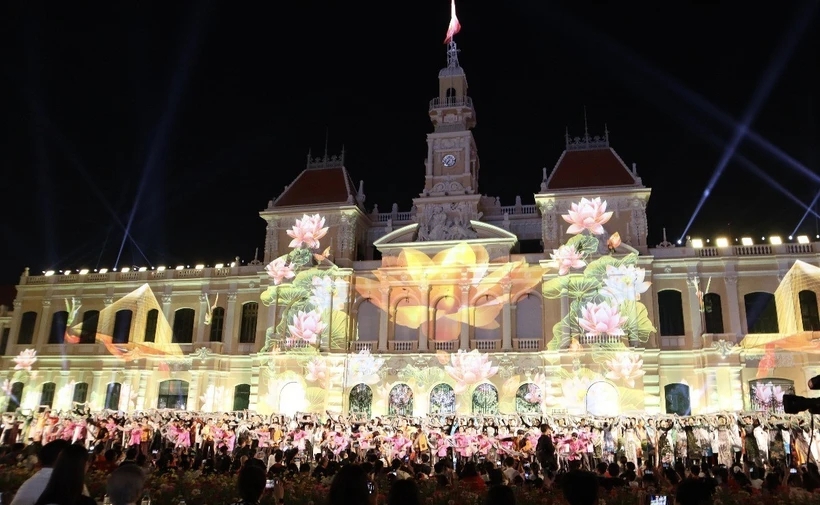 Algeria ngưỡng mộ "hành trình phát triển kỳ diệu" của Việt Nam