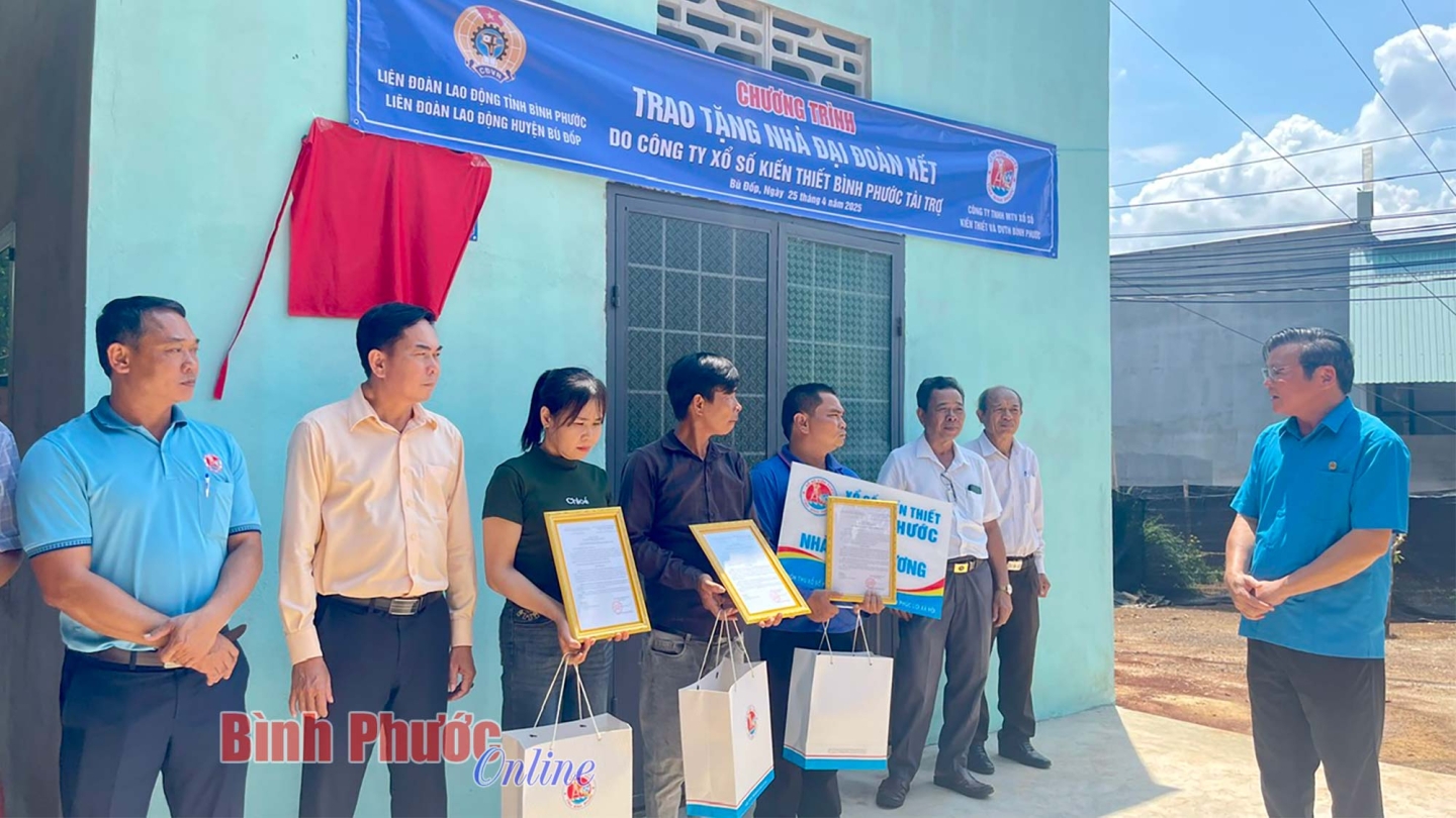 An cư từ “Mái ấm công đoàn”