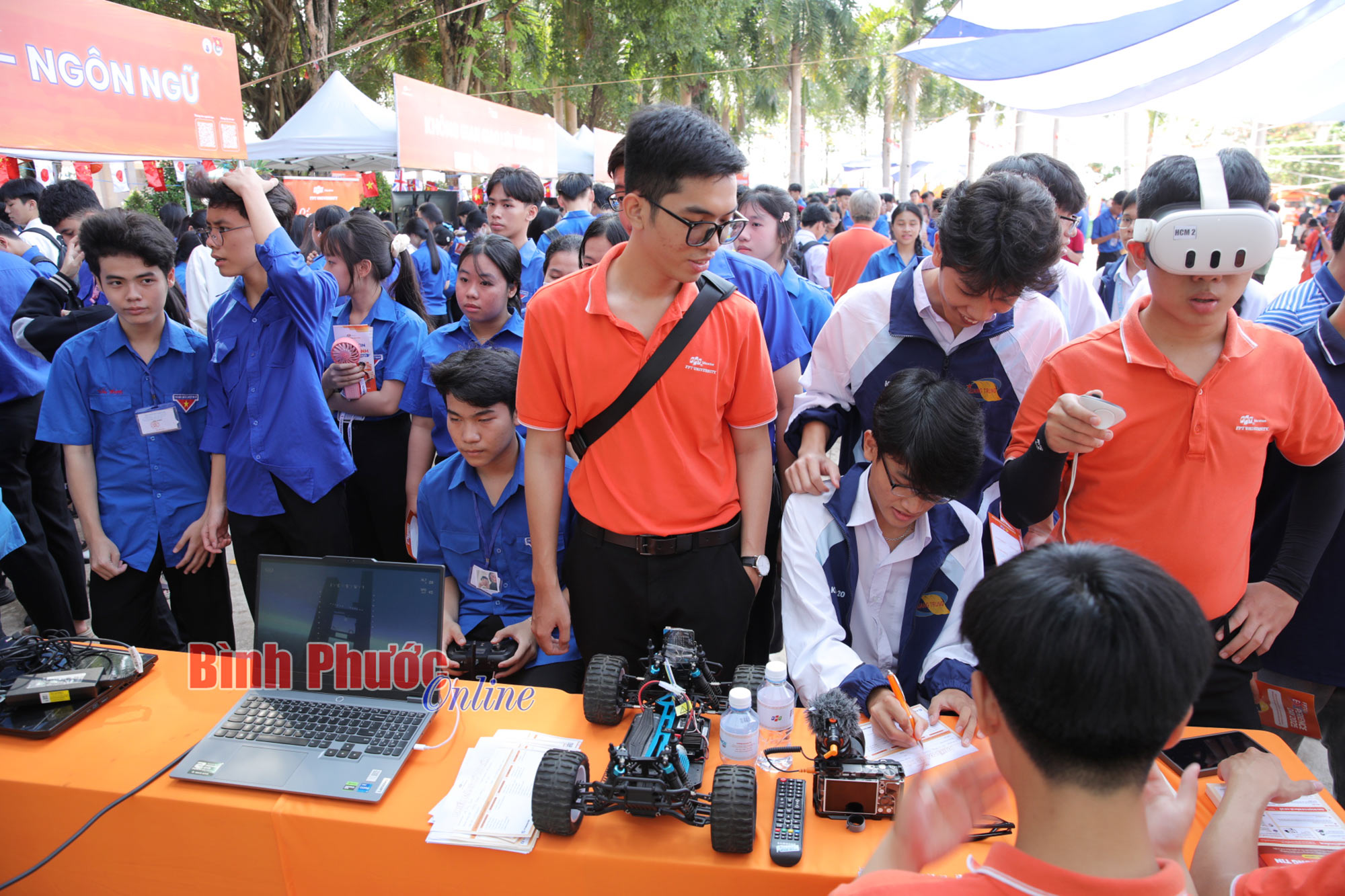 Bình Phước: Hơn 3.000 học sinh tham gia sự kiện 'FPTU Experience Day'