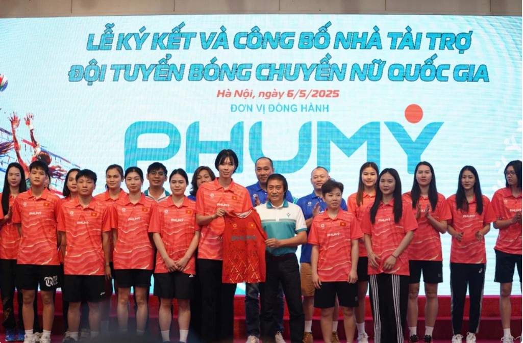 Bóng chuyền Nữ Việt Nam quyết tâm "đổi màu" huy chương tại SEA Games 33