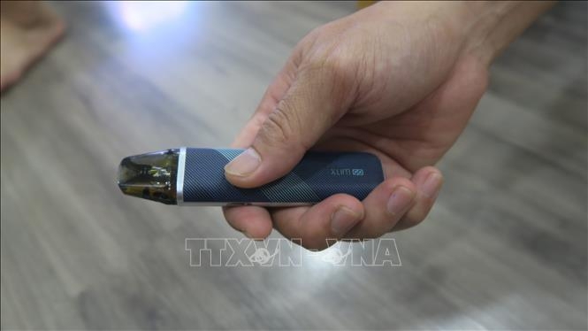 Cần biện pháp xử lý mạnh tay hơn đối với thuốc lá điện tử