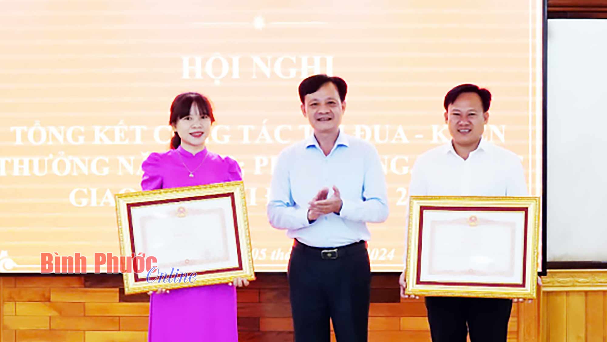 Cùng nhau làm đẹp cho nghề