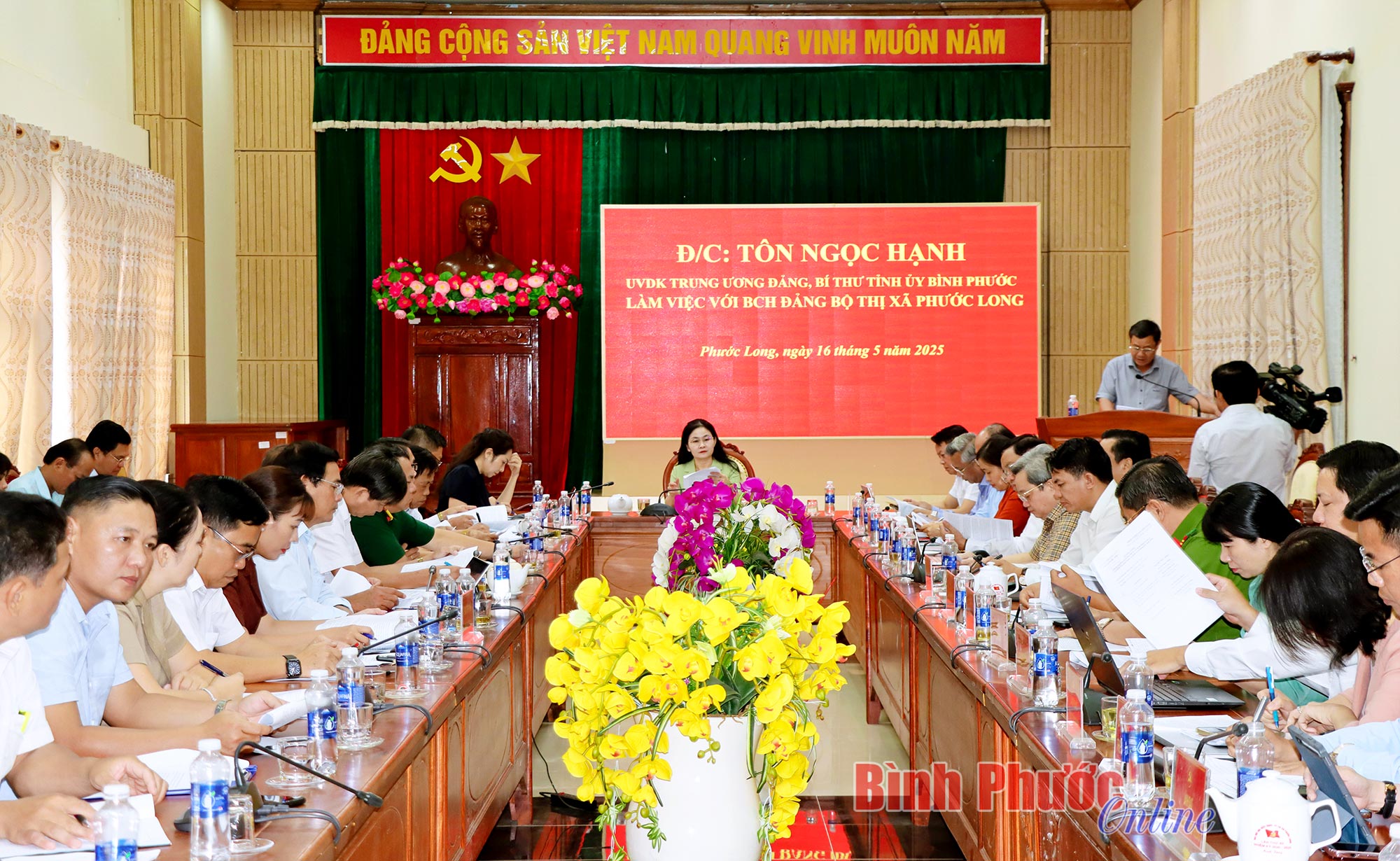 Bí thư Tỉnh ủy Tôn Ngọc Hạnh làm việc với Thị ủy Phước Long