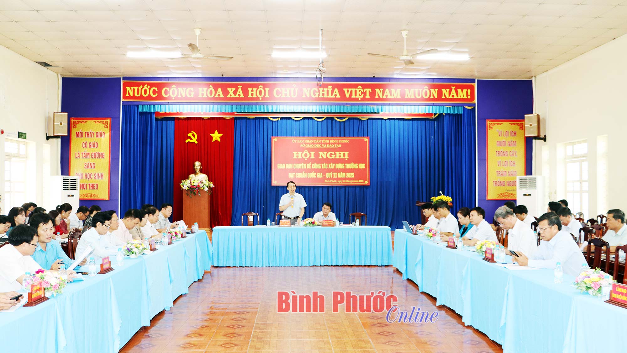Không để gián đoạn xây dựng trường chuẩn khi thực hiện chính quyền 2 cấp