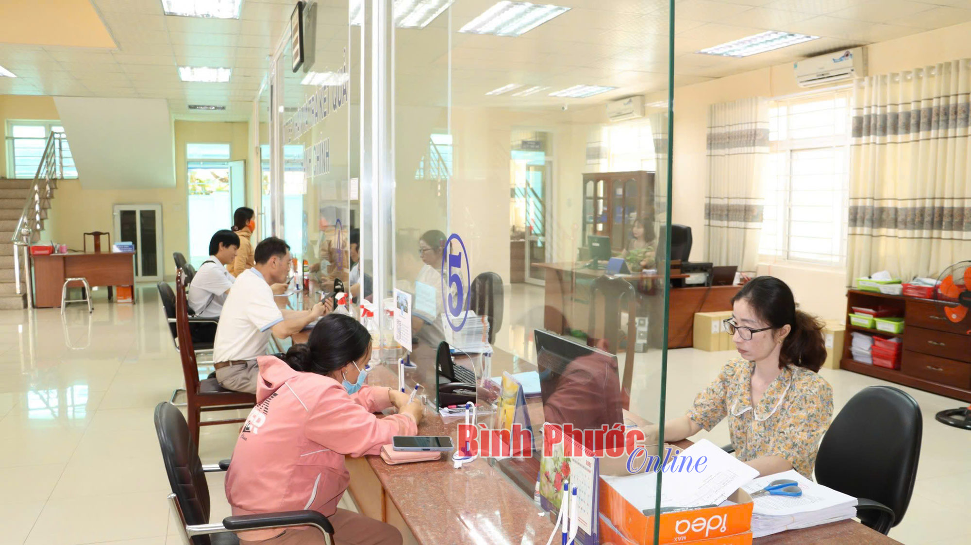 Nghị định 178/2024/NĐ-CP: Nghỉ hưu trước tuổi có bị trừ lương hưu?
