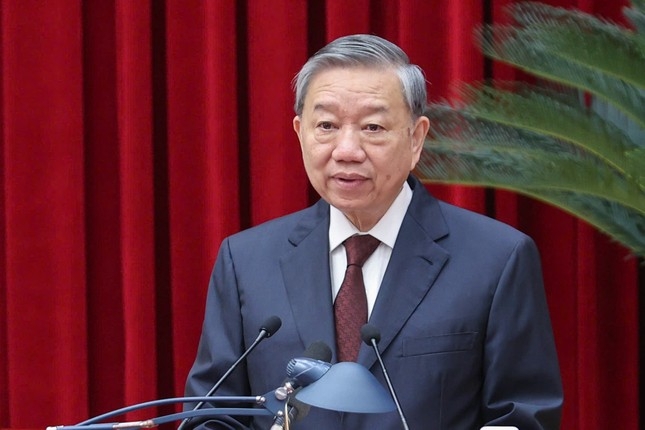 Nghị quyết của Bộ Chính trị: Không 'hình sự hóa' quan hệ kinh tế, dân sự