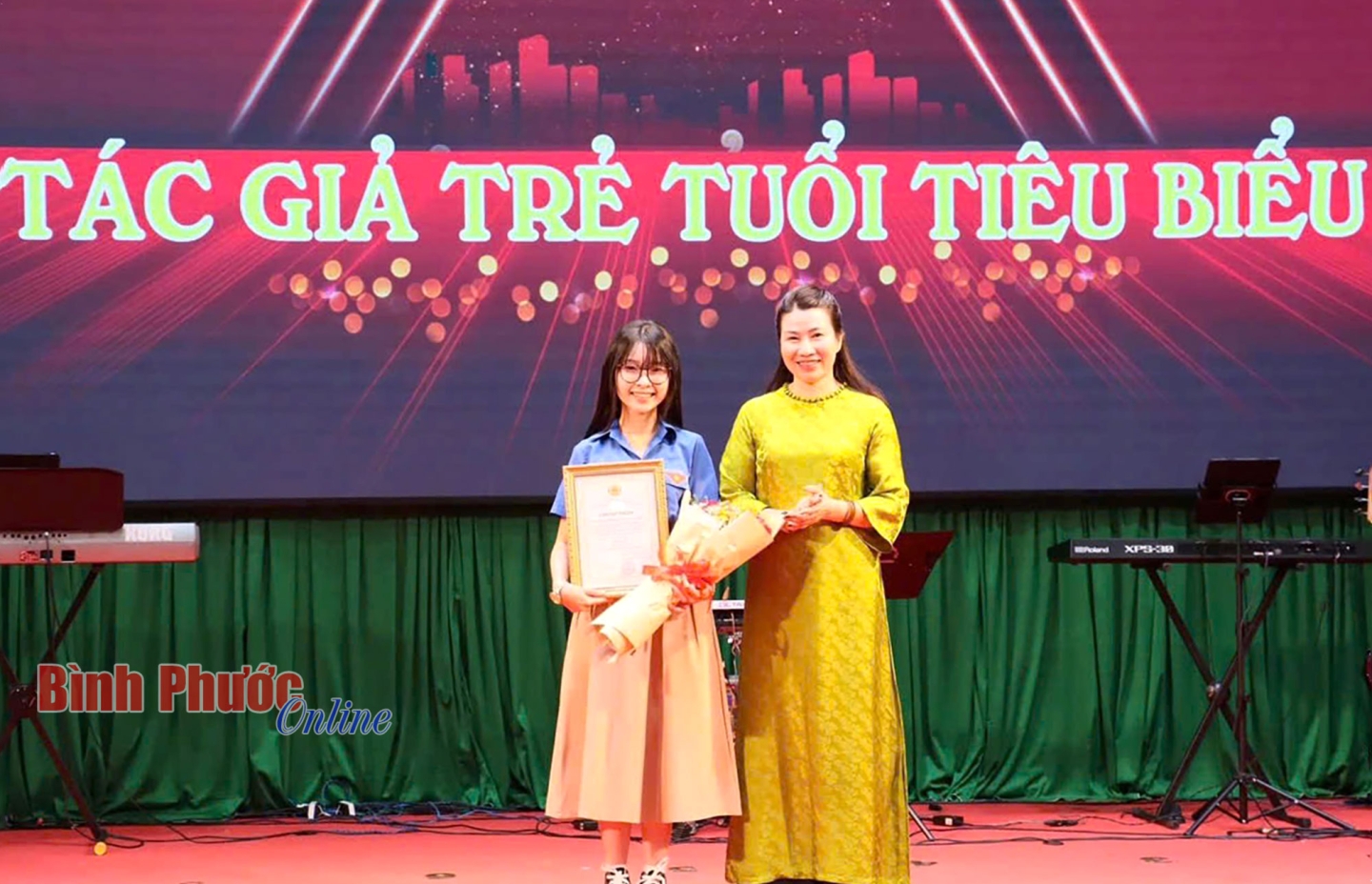 Người trẻ viết chính luận: Dấn thân bằng con chữ, kiến tạo bằng lý tưởng