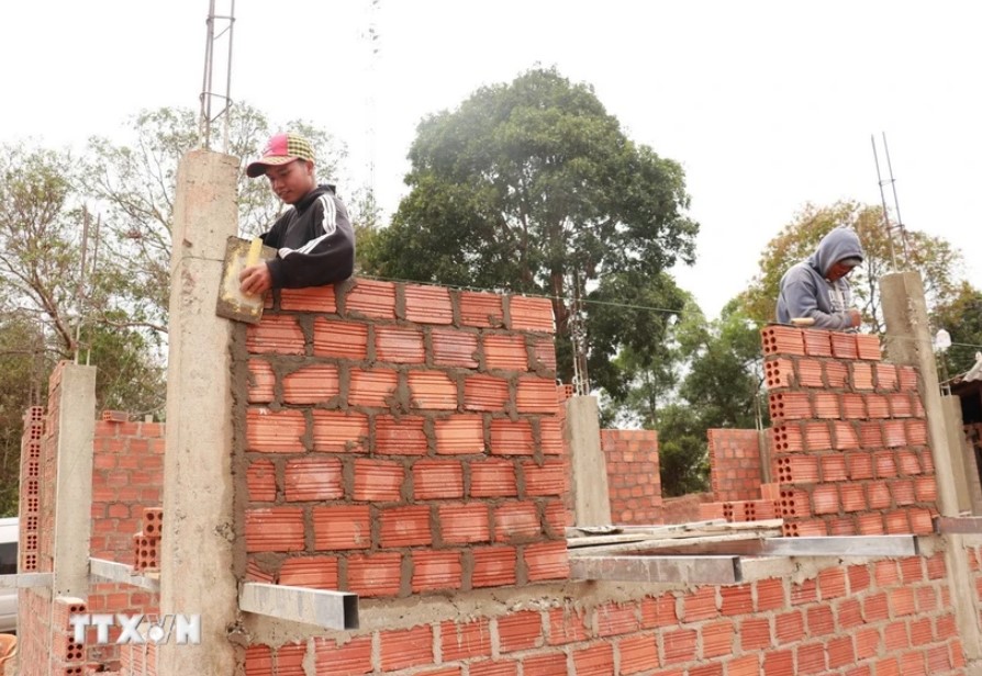 Tập trung cắt giảm, đơn giản hóa thủ tục hành chính lĩnh vực xây dựng