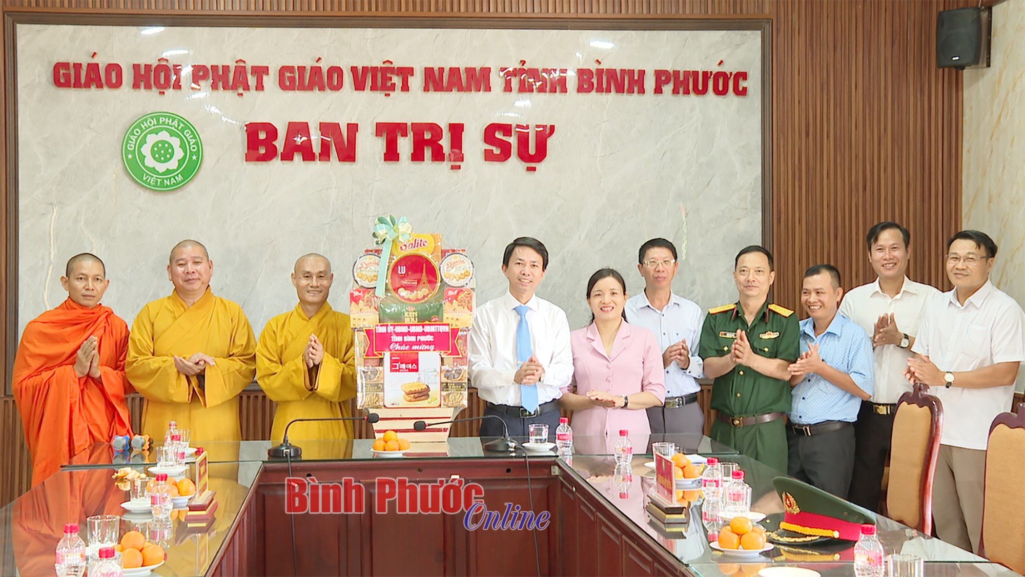 Thăm, chúc mừng các cơ sở Phật giáo nhân Đại lễ Phật đản