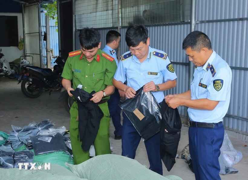 Thủ tướng yêu cầu đẩy mạnh ngăn chặn buôn lậu, gian lận thương mại, hàng giả