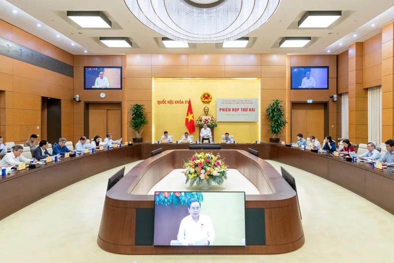 Tiếp thu tối đa ý kiến của nhân dân, thể hiện “ý Đảng, lòng dân”