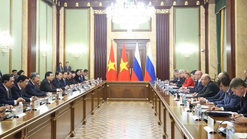 Tổng Bí thư Tô Lâm hội kiến Thủ tướng Liên bang Nga Mikhail Mishustin