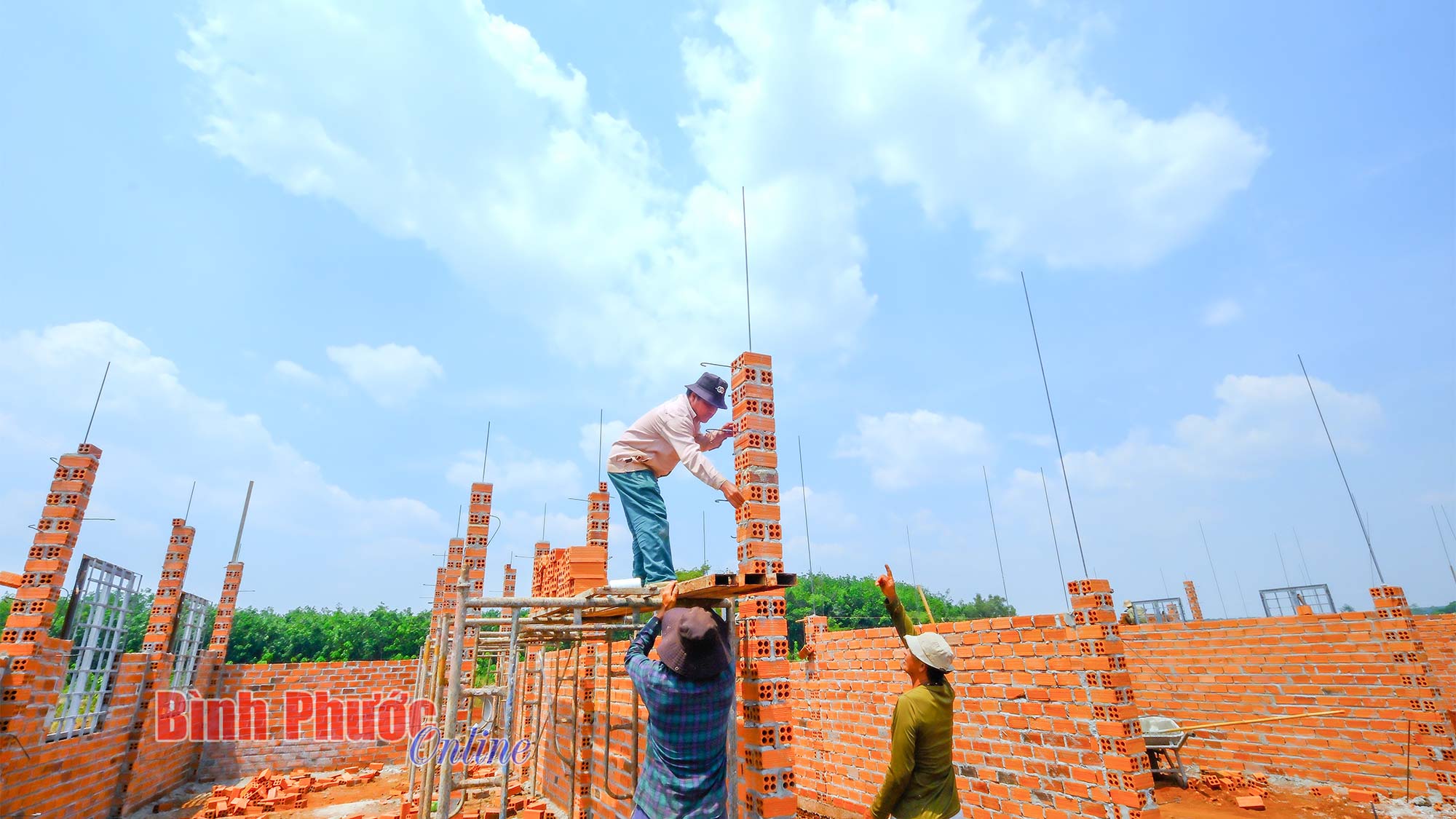 Xóa nhà tạm, nhà dột nát - mệnh lệnh từ trái tim
