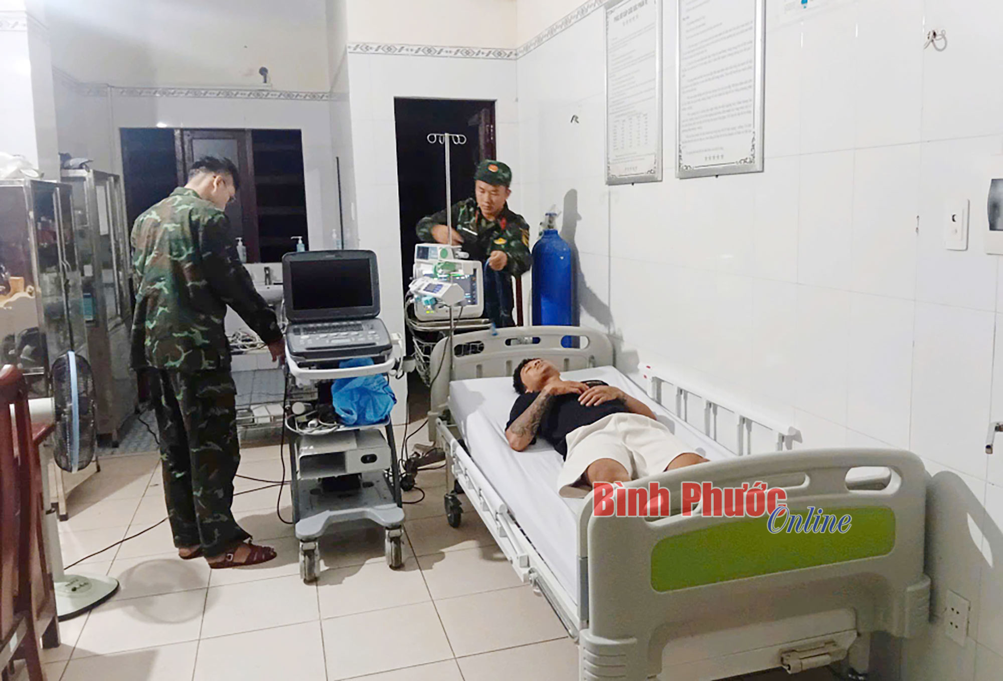 Y tế Trường Sa cấp cứu kịp thời ngư dân bị giảm áp