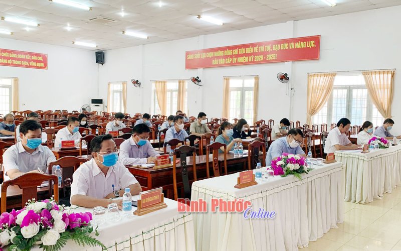 6 tháng, các doanh nghiệp khối Cơ quan và Doanh nghiệp tỉnh nộp ngân sách địa phương trên 804 tỷ đồng 