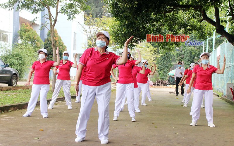 Chủ động th&iacute;ch ứng với gi&agrave; h&oacute;a d&acirc;n số - B&agrave;i 1