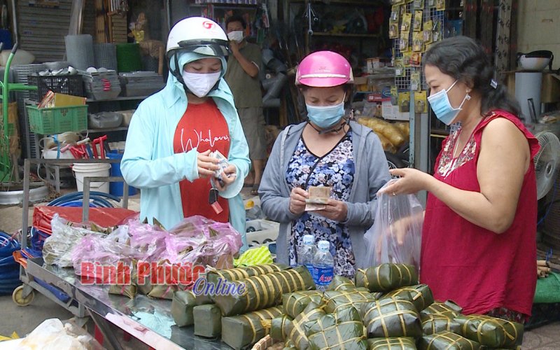 Dồi dào thực phẩm phục vụ Tết Đoan Ngọ