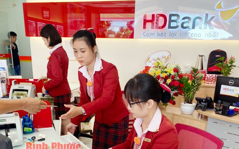 HDBank tiếp nhận đóng góp, ủng hộ Quỹ vắc-xin phòng, chống Covid-19 của Chính phủ