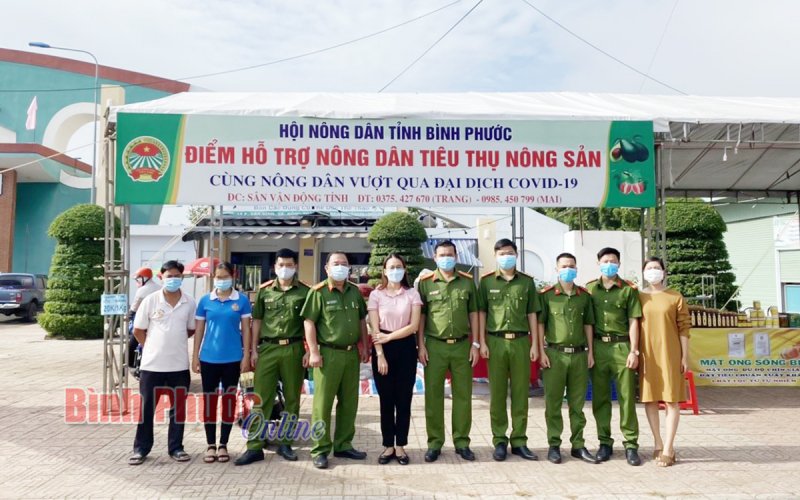 Hỗ trợ tiêu thụ gần 54 tấn nông sản trong mùa dịch Covid-19